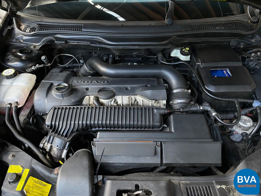 Volvo V50 T5 Five-cylinder 220hp 2005, 83-HVR-8.