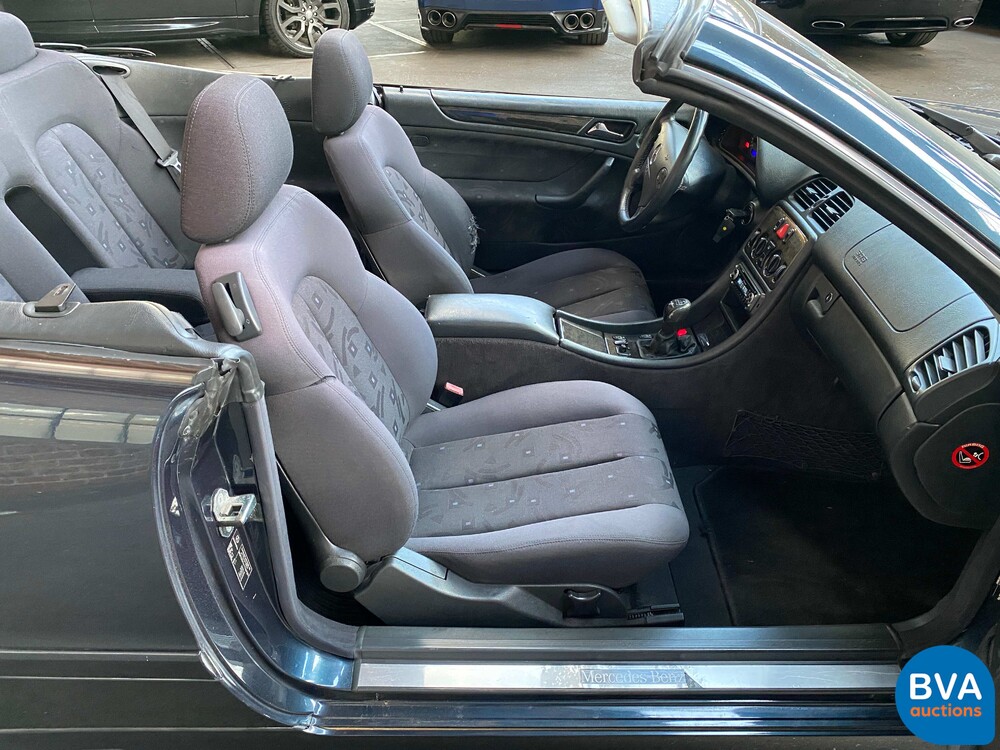 Mercedes-Benz CLK200 Cabriolet Kompressor, SX-714-K.