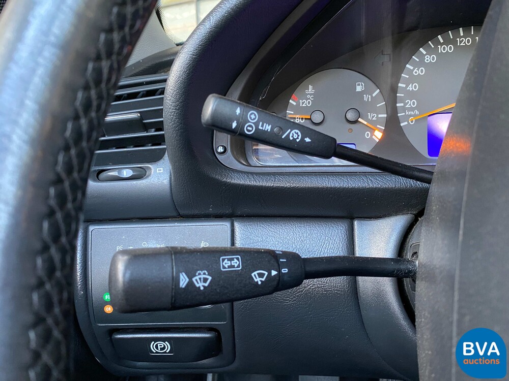 Mercedes-Benz CLK200 Cabriolet Kompressor, SX-714-K.