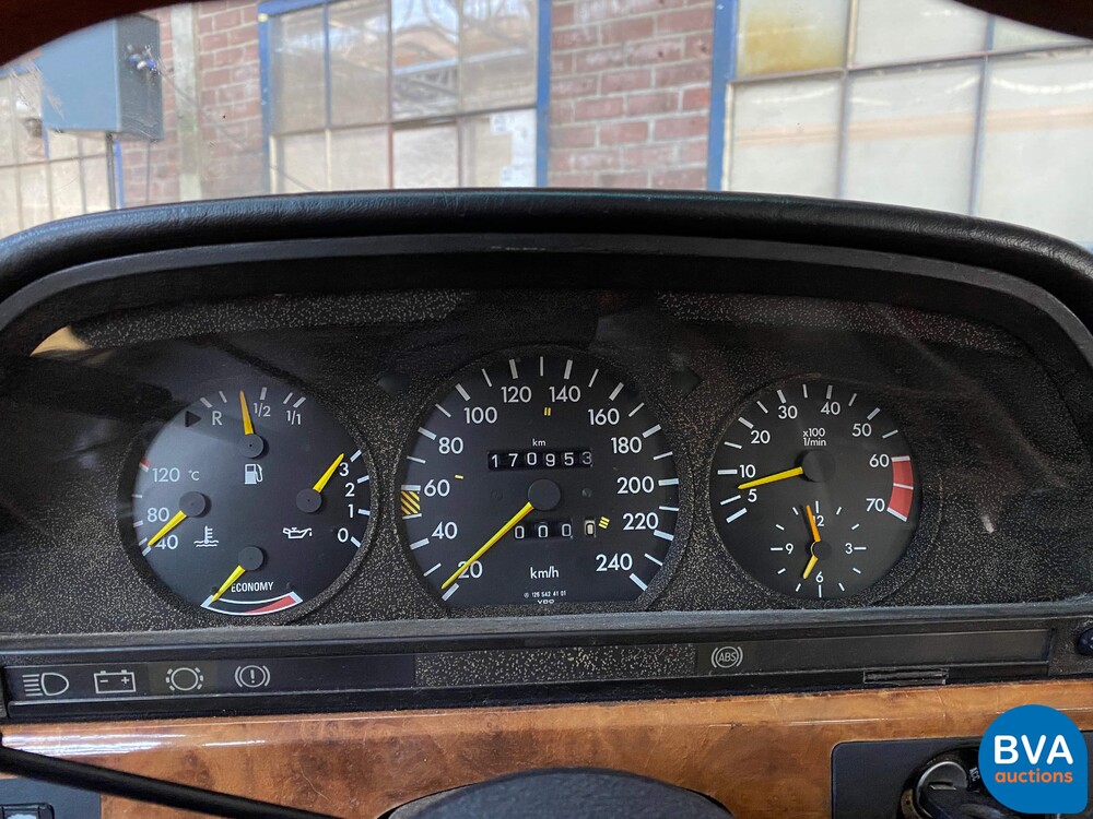 Mercedes-Benz 500SEC S-Klasse Coupe 223pk 1982, 64-ZP-DS