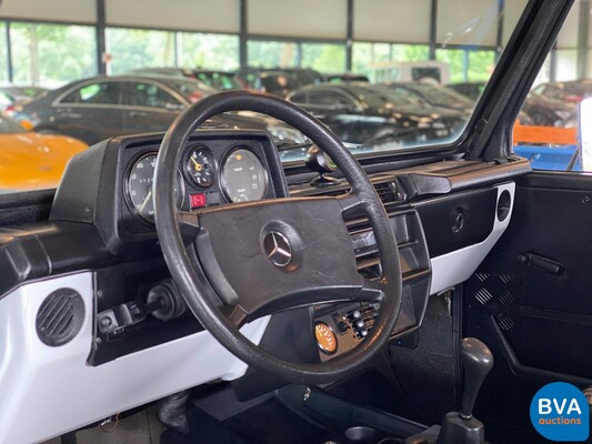 1981 Mercedes-Benz 300GD G-Klasse Scheunentore 88PS.