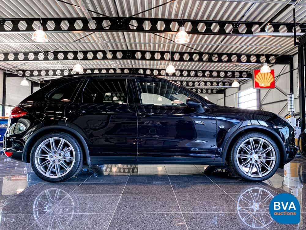 Porsche Cayenne S 4.8 V8 Tiptronic 400pk 2011, 62-XVN-5