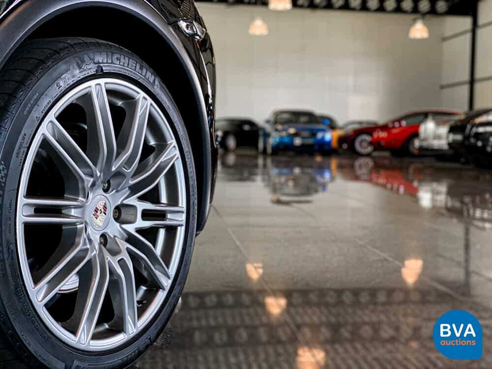 Porsche Cayenne S 4.8 V8 Tiptronic 400pk 2011, 62-XVN-5