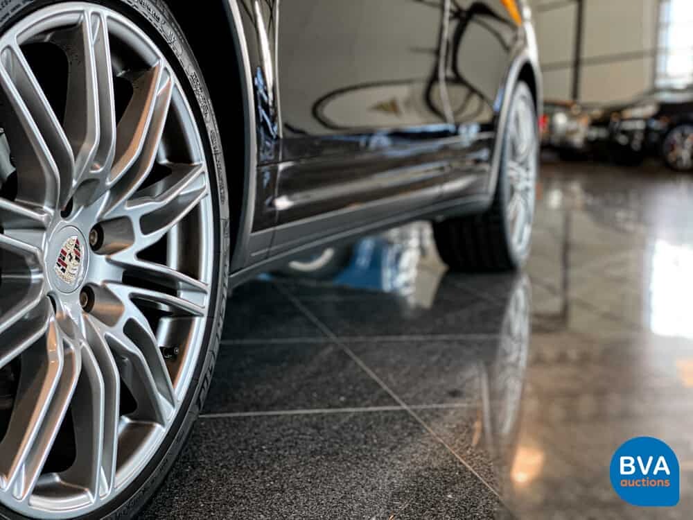 Porsche Cayenne S 4.8 V8 Tiptronic 400pk 2011, 62-XVN-5