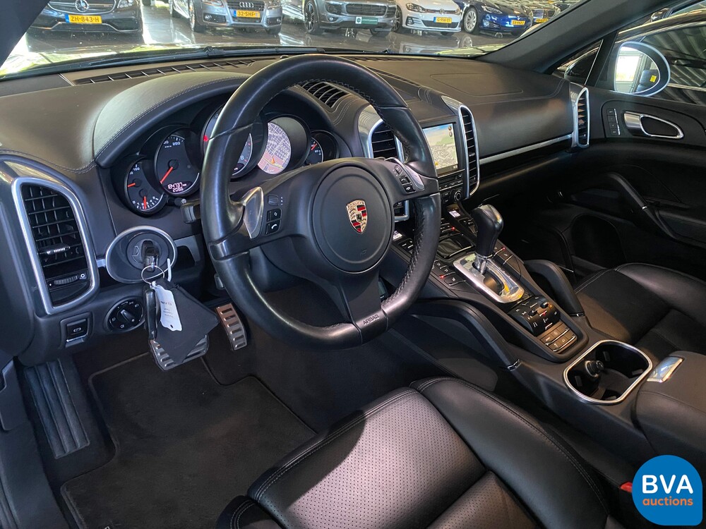 Porsche Cayenne S 4.8 V8 Tiptronic 400pk 2011, 62-XVN-5