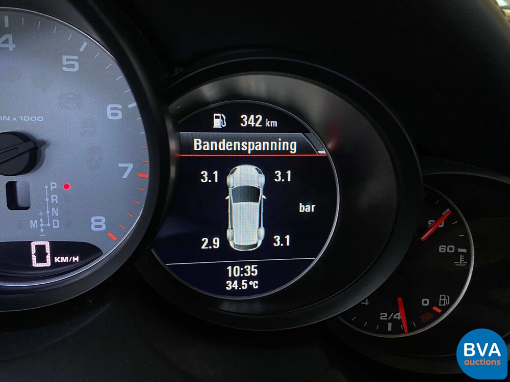 Porsche Cayenne S 4.8 V8 Tiptronic 400pk 2011, 62-XVN-5