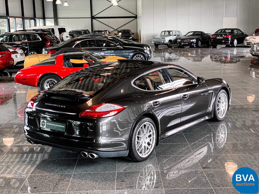 Porsche Panamera 4.8 S 400pk 2009, 95-NNV-3