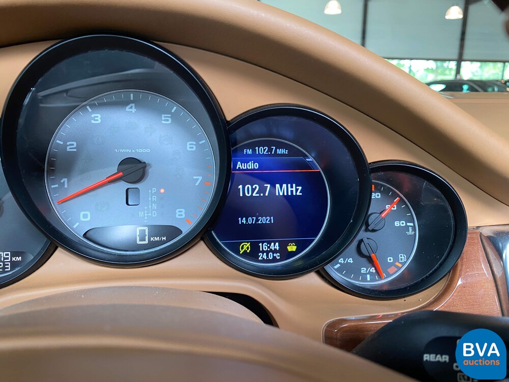 Porsche Panamera 4.8 S 400pk 2009, 95-NNV-3