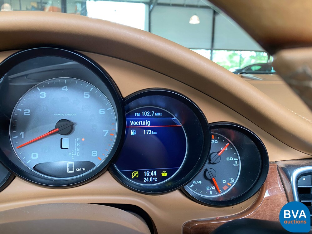Porsche Panamera 4.8 S 400pk 2009, 95-NNV-3