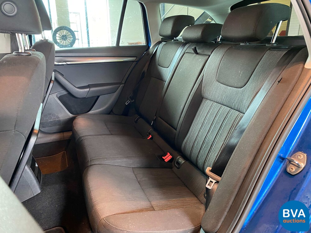 Skoda Octavia Combi 1.6 TDI Greentech Style Business 116pk 2017, -Org NL- PG-733-H