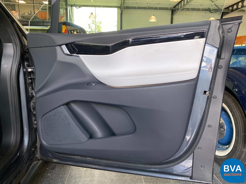 Tesla Model X 100D 417pk 2017 -Org NL-, RD-274-F