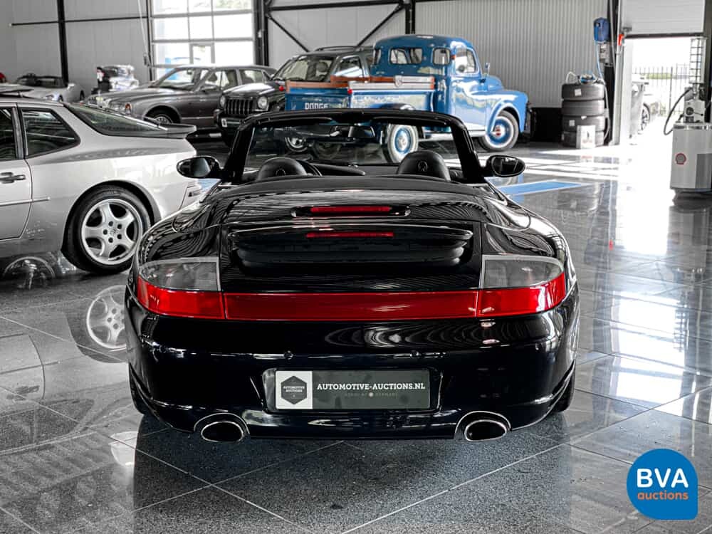 Porsche 911 4s Cabriolet 3.6 Carrera 996 320pk 2005 Handgeschakeld -Org NL-, 70-RK-BS