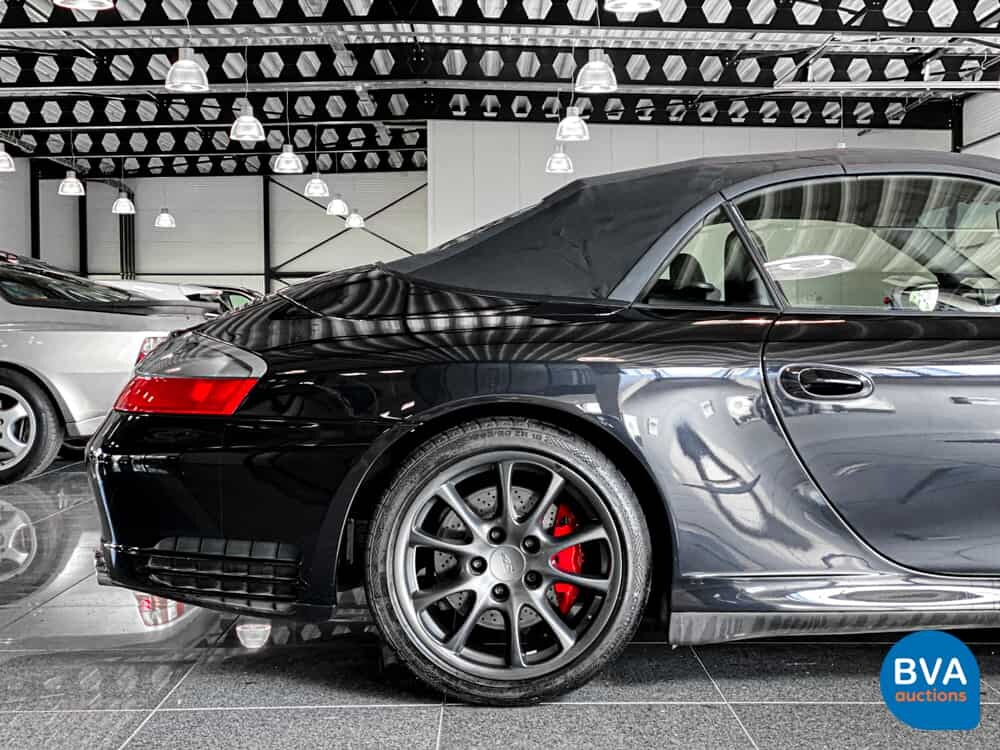 Porsche 911 4s Cabriolet 3.6 Carrera 996 320pk 2005 Handgeschakeld -Org NL-, 70-RK-BS