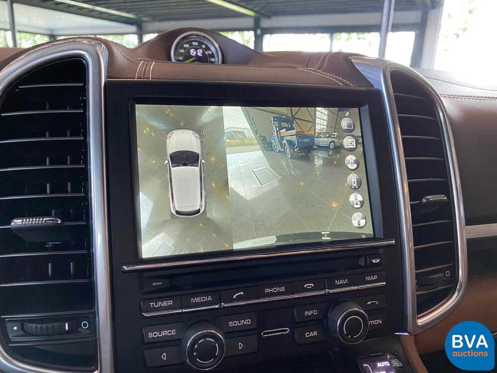 Porsche Cayenne 3.0 S E-Hybrid Sportchrono 462pk 2015 -Org NL- Plug-in Hybride, HH-240-J