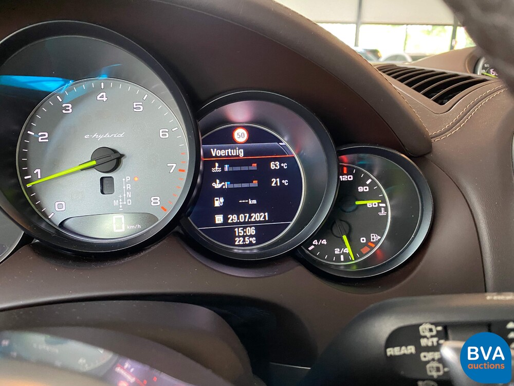 Porsche Cayenne 3.0 S E-Hybrid Sportchrono 462pk 2015 -Org NL- Plug-in Hybride, HH-240-J