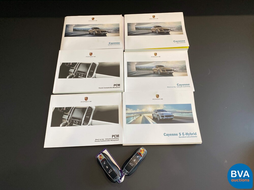 Porsche Cayenne 3.0 S E-Hybrid Sportchrono 462pk 2015 -Org NL- Plug-in Hybride, HH-240-J