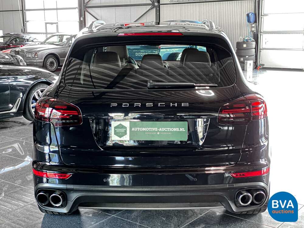 Porsche Cayenne 3.0 S E-Hybrid Sportchrono 462pk 2015 -Org NL- Plug-in Hybride, HH-240-J