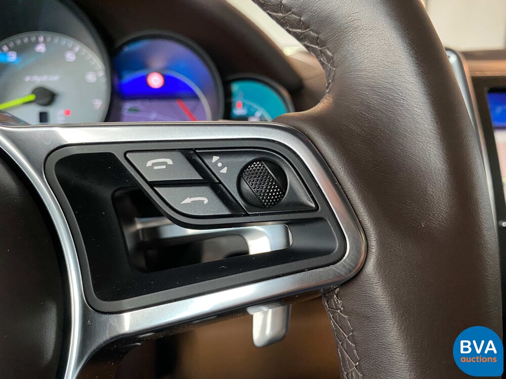 Porsche Cayenne 3.0 S E-Hybrid Sportchrono 462pk 2015 -Org NL- Plug-in Hybride, HH-240-J