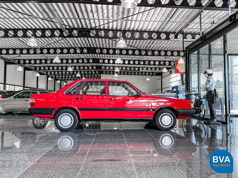 Audi 80 1.6 Automaat 75pk 1984, 33-SV-LS