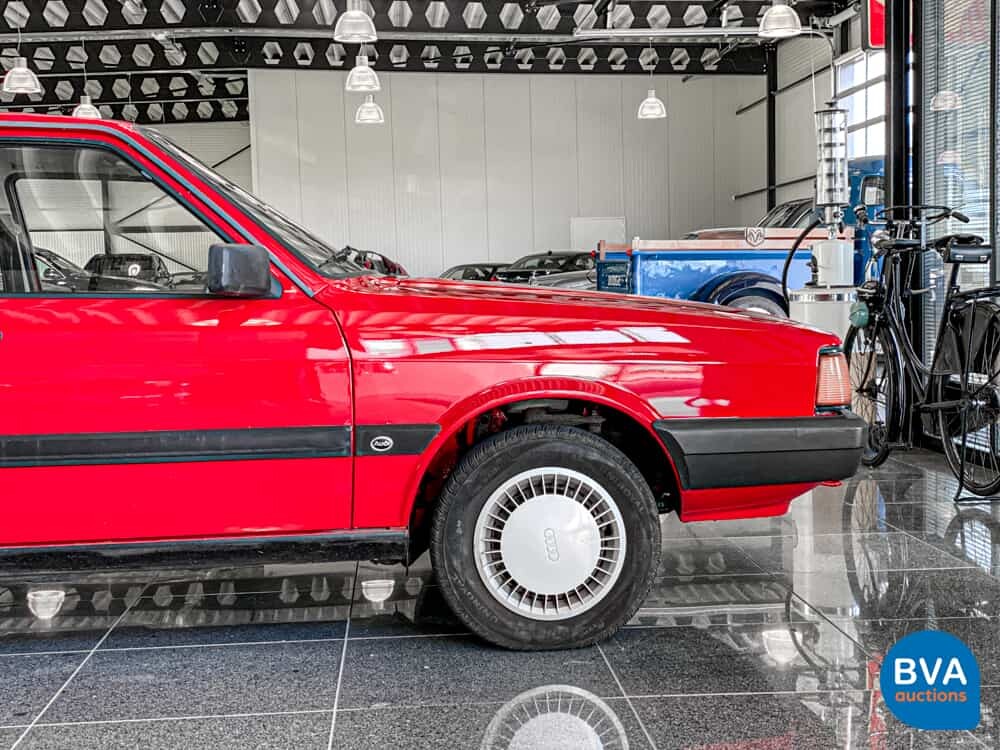 Audi 80 1.6 Automaat 75pk 1984, 33-SV-LS