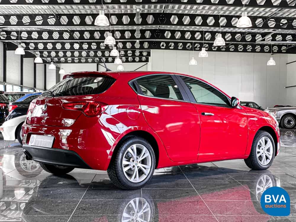 Alfa Romeo Giulietta 1.4 Turbo MultiAir TCT 170pk -Org NL-, 15-ZDK-6