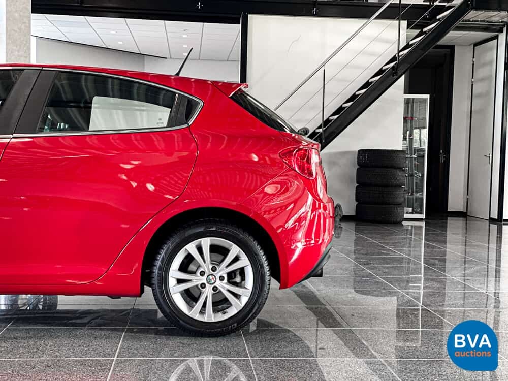 Alfa Romeo Giulietta 1.4 Turbo MultiAir TCT 170pk -Org NL-, 15-ZDK-6