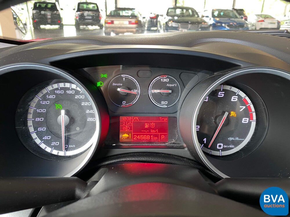 Alfa Romeo Giulietta 1.4 Turbo MultiAir TCT 170pk -Org NL-, 15-ZDK-6