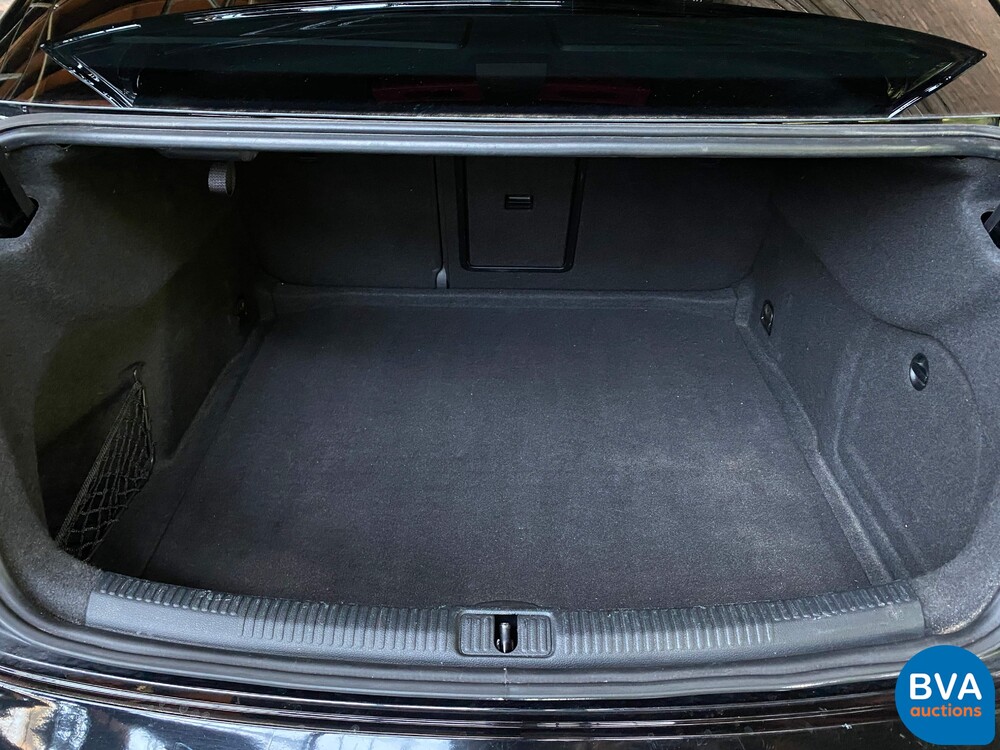 Audi A3 Limousine 1.6 TDI Adrenaline Sport S-line 110PS 2016, -Original NL-, JT-348-Z.