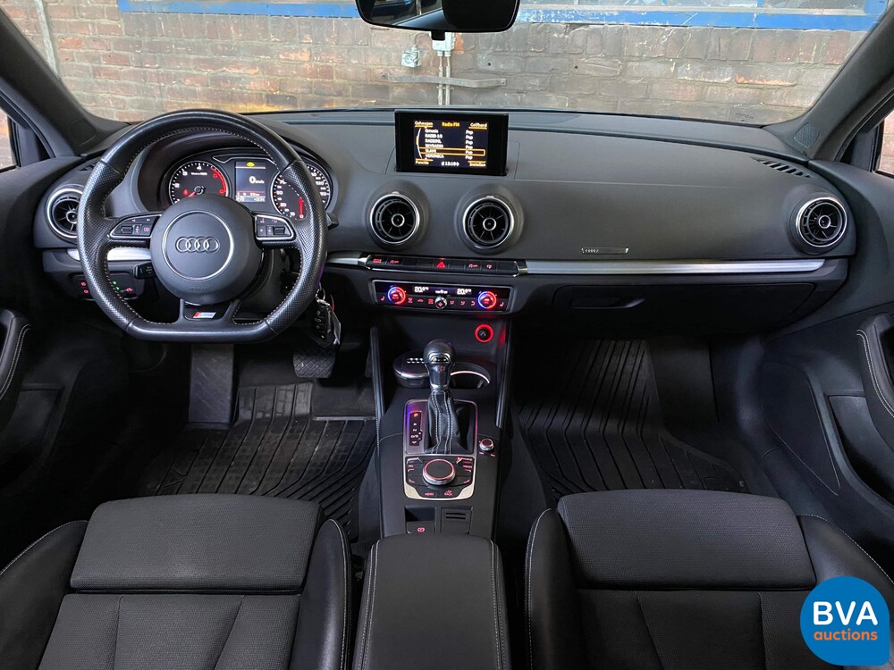 Audi A3 Limousine 1.6 TDI Adrenaline Sport S-line 110PS 2016, -Original NL-, JT-348-Z.