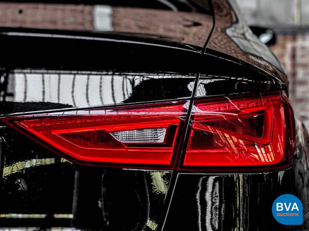 Audi A3 Limousine 1.6 TDI Adrenaline Sport S-line 110PS 2016, -Original NL-, JT-348-Z.