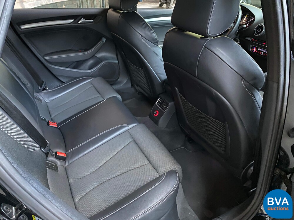 Audi A3 Limousine 1.6 TDI Adrenaline Sport S-line 110PS 2016, -Original NL-, JT-348-Z.