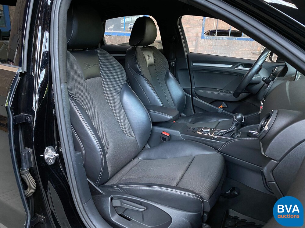 Audi A3 Limousine 1.6 TDI Adrenaline Sport S-line 110PS 2016, -Original NL-, JT-348-Z.