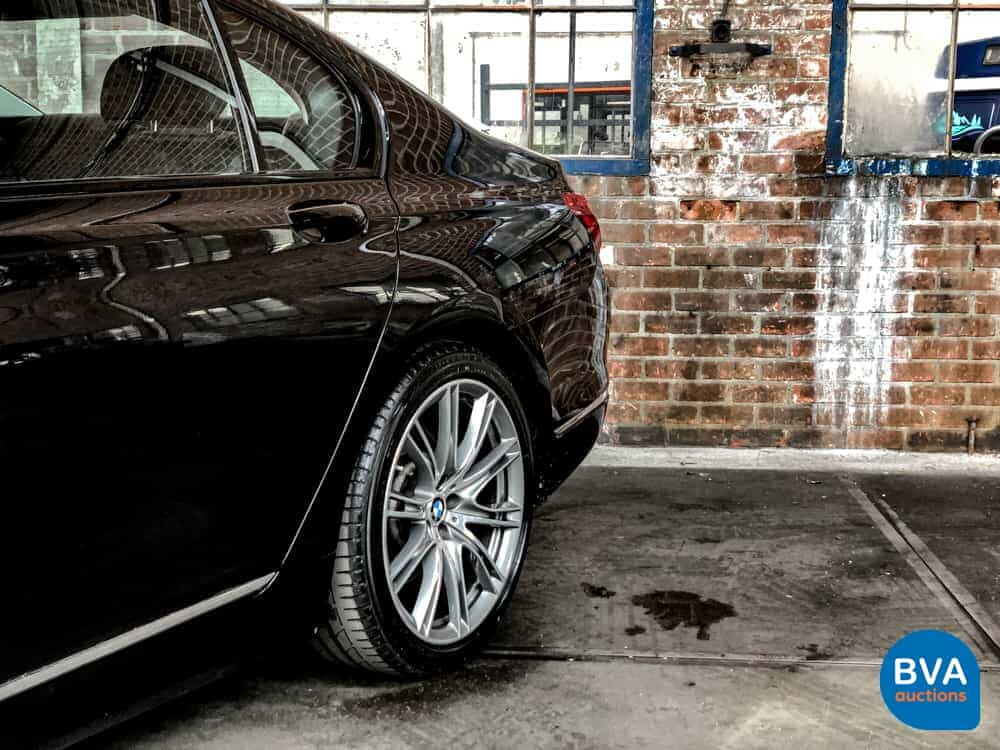 BMW 7er 730d Shadow-Line High Executive INNOVATION 2016 Facelift 265PS, NN-926-B.