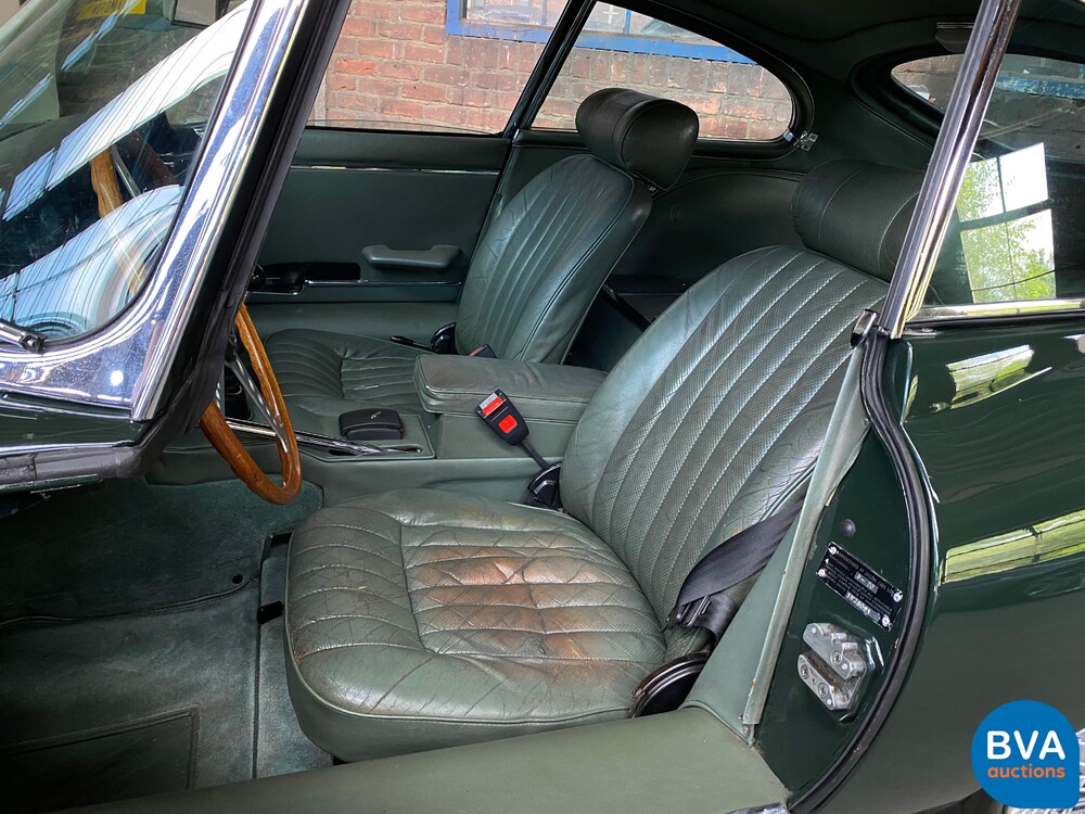 Jaguar E-Typ 4.2 Series II Fixed Head Coupe 265 PS 1976, -Org NL- 94-FL-58.