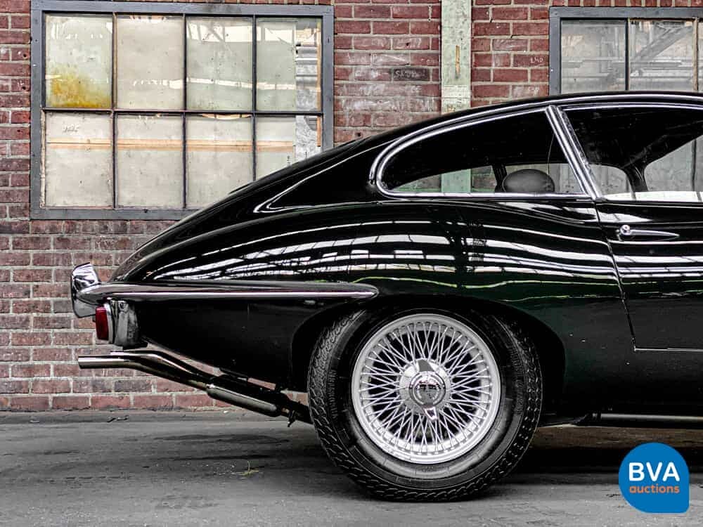 Jaguar E-Typ 4.2 Series II Fixed Head Coupe 265 PS 1976, -Org NL- 94-FL-58.
