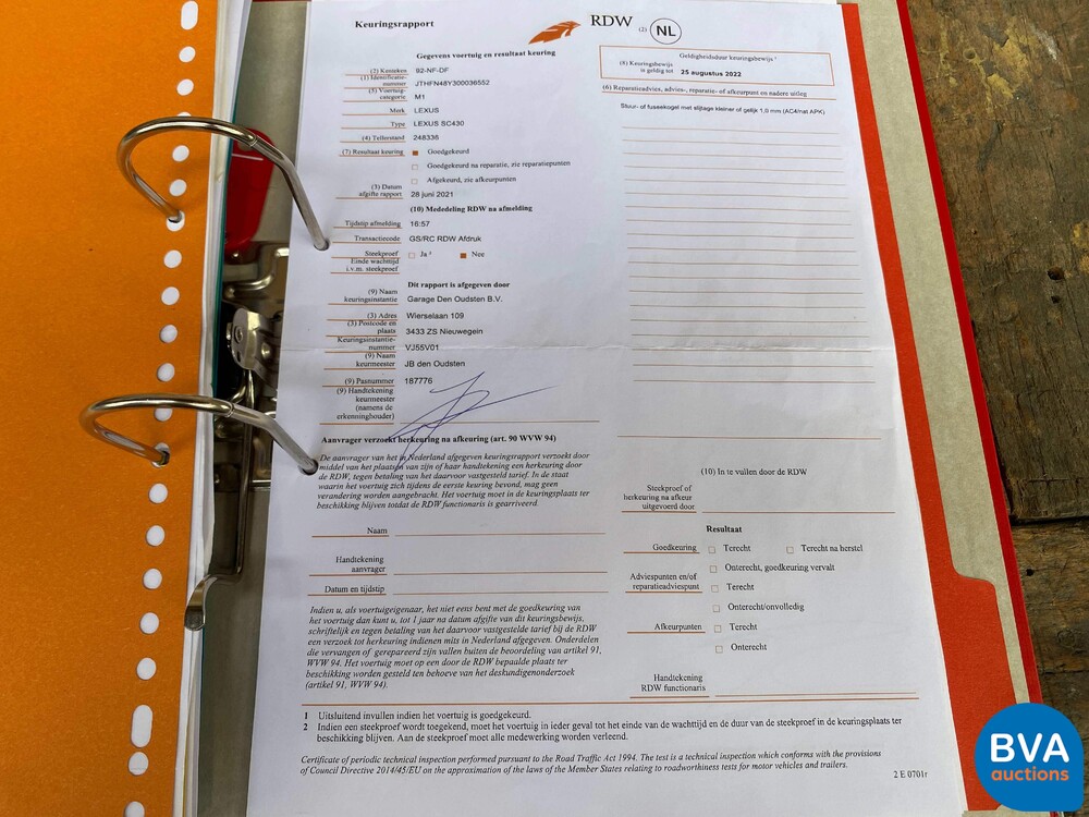 Lexus SC430 V8 286 PS Cabriolet 2003, -Org NL- 92-NF-DF.