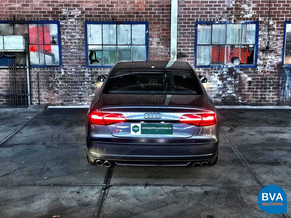 Audi S8 PLUS 4.0 TFSI plus Quattro 605pk 2016 Ceramic Facelift.