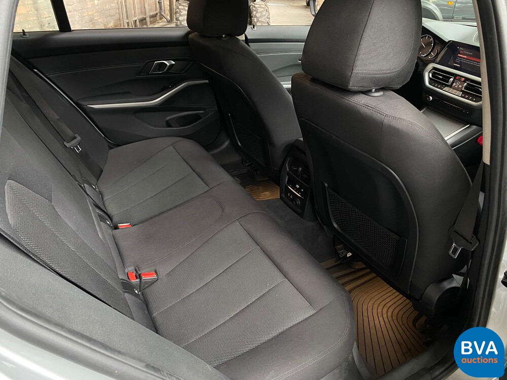 BMW 320d Touring 190hp 2020, L-204-KP.