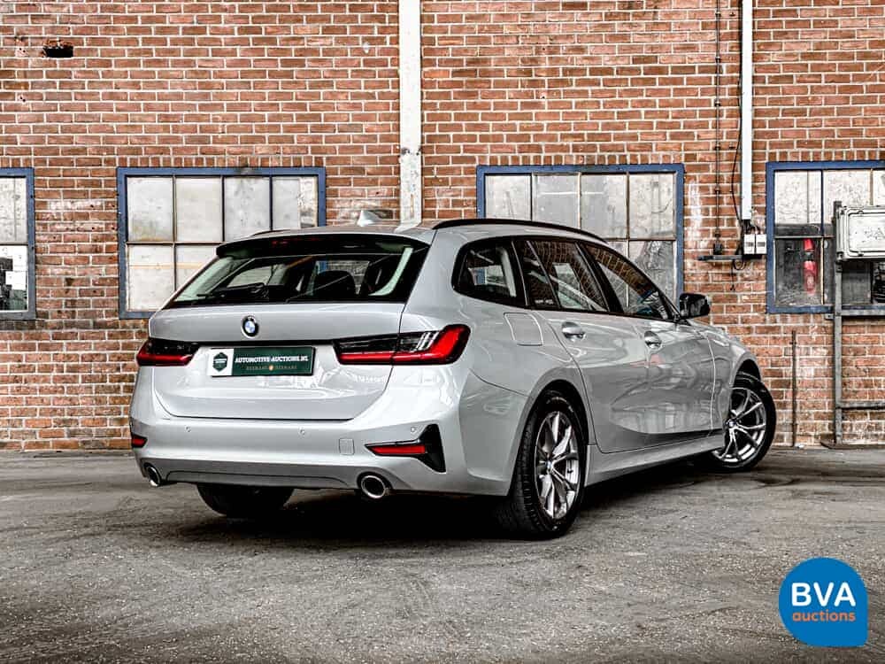 BMW 320d Touring 190hp 2020, L-204-KP.