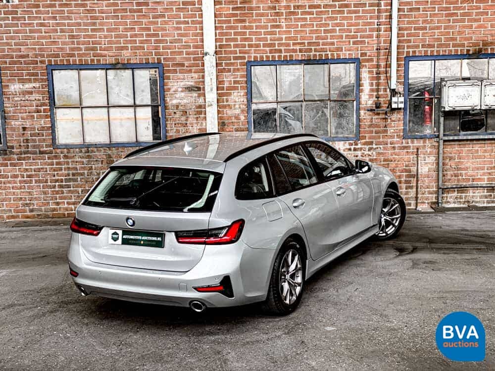BMW 320d Touring 190hp 2020, L-204-KP.