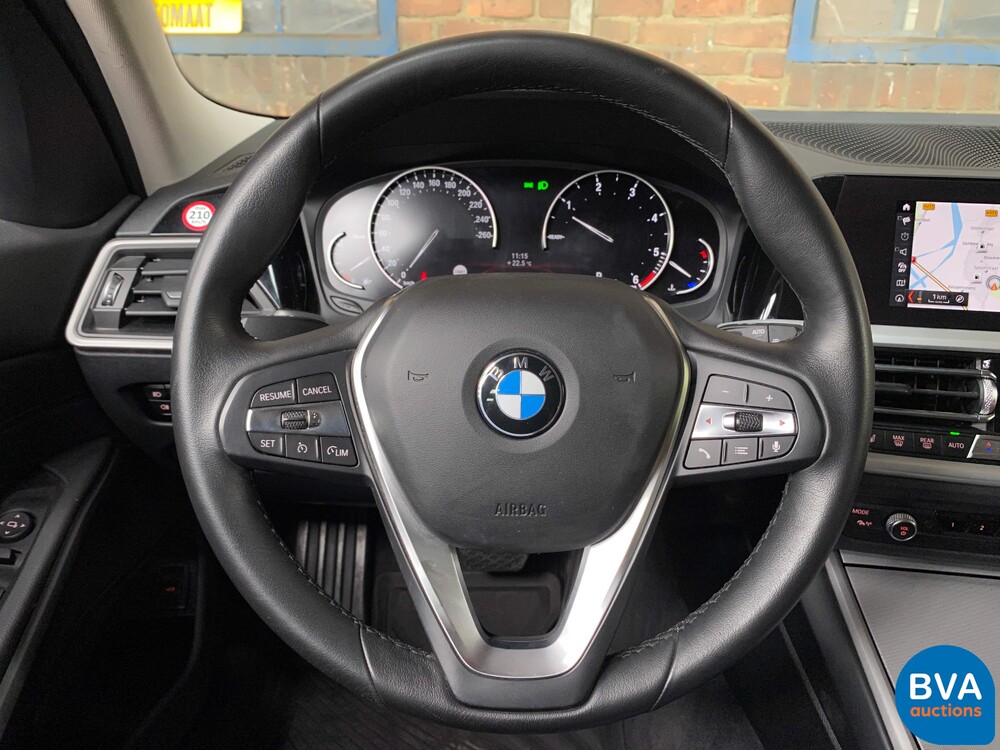 BMW 320d Touring 190hp 2020, L-204-KP.