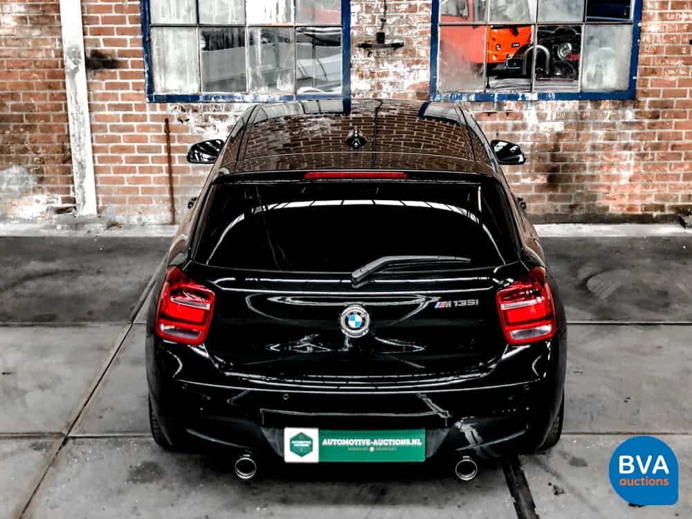 BMW M135i M-Sport 320pk M-Performance Schaltgetriebe 1-Serie 2012, NL Zulassung.