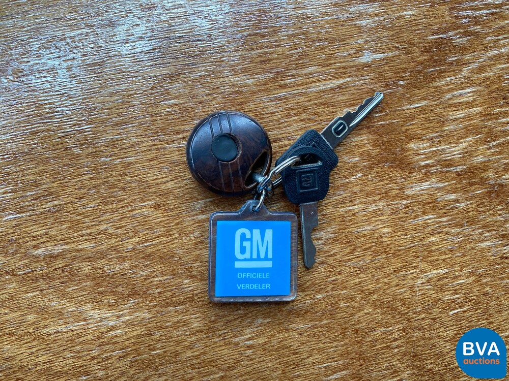 Chevrolet Camaro Z28 LS1 5.7L V8 288 PS 1998.