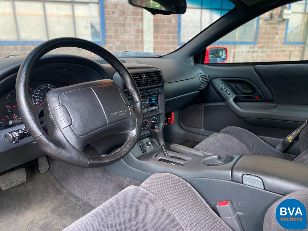 Chevrolet Camaro Z28 LS1 5.7L V8 288 PS 1998.