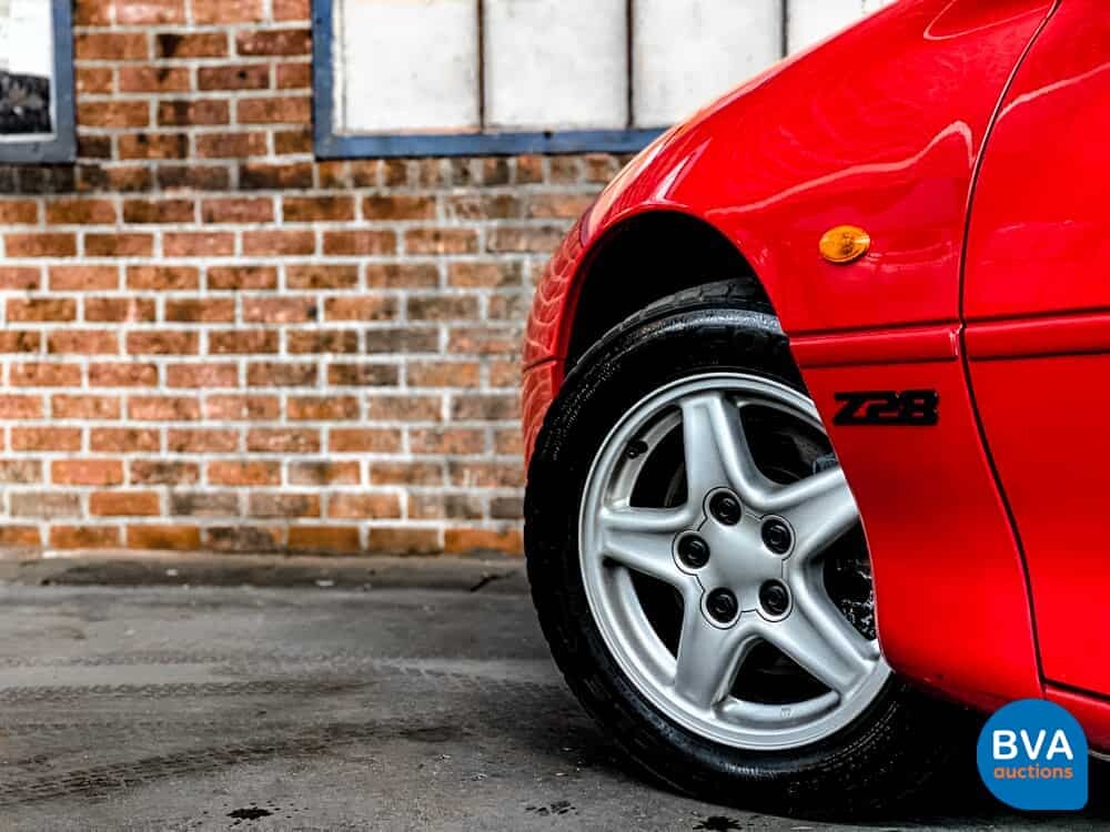 Chevrolet Camaro Z28 LS1 5.7L V8 288 PS 1998.