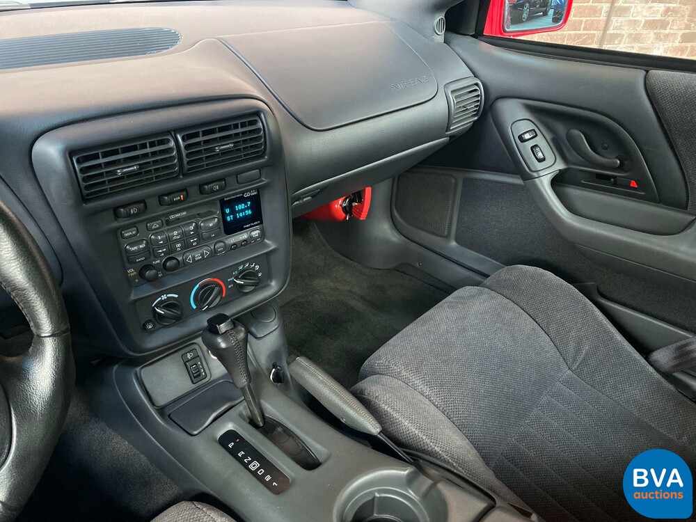 Chevrolet Camaro Z28 LS1 5.7L V8 288 PS 1998.