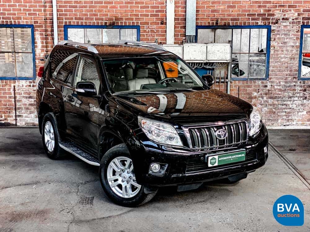 Toyota Land Cruiser 3-Türer 3.0 D-4D VX Automatik 2010, 01-LHF-8.