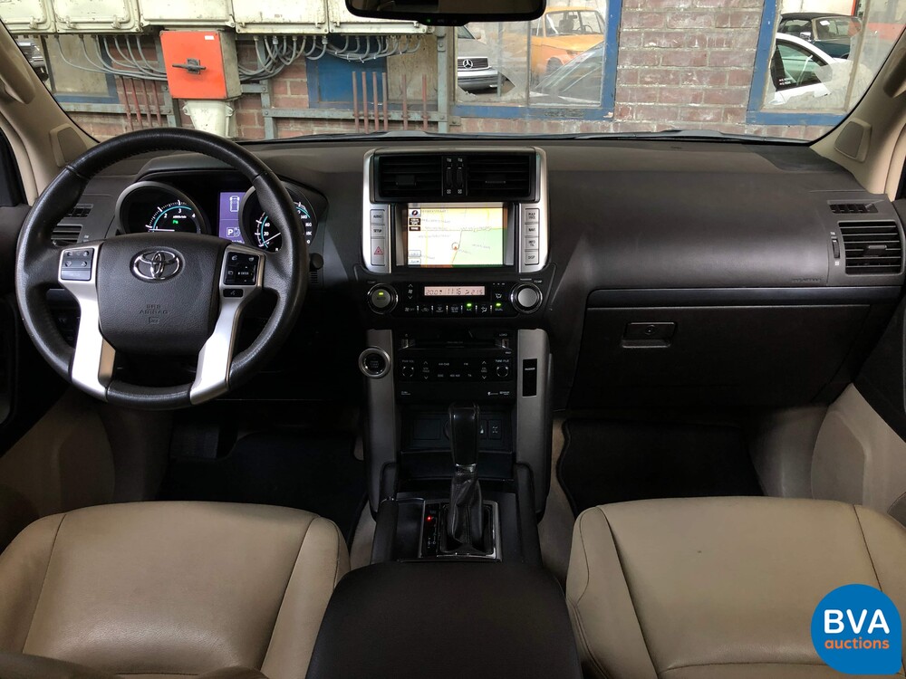 Toyota Land Cruiser 3-Türer 3.0 D-4D VX Automatik 2010, 01-LHF-8.