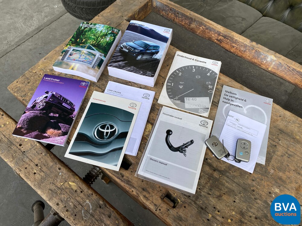 Toyota Land Cruiser 3-Türer 3.0 D-4D VX Automatik 2010, 01-LHF-8.