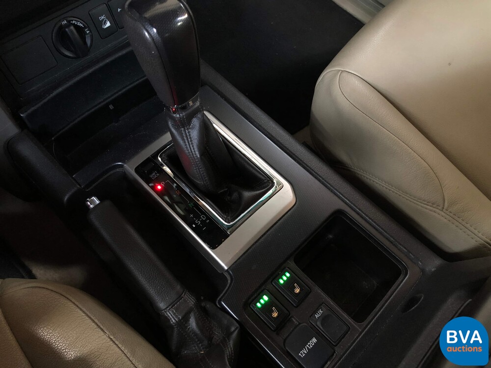 Toyota Land Cruiser 3-Türer 3.0 D-4D VX Automatik 2010, 01-LHF-8.